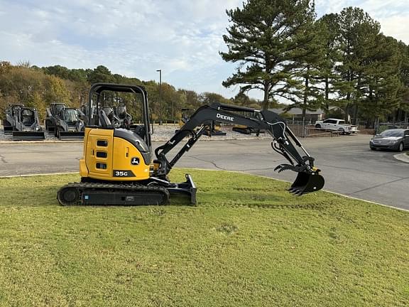 Image of John Deere 35G equipment image 2