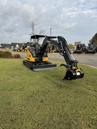 Image of John Deere 35G equipment image 4