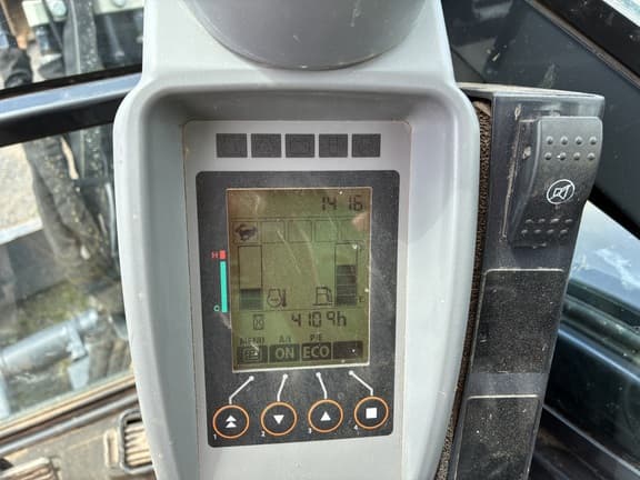 Image of John Deere 35G equipment image 3