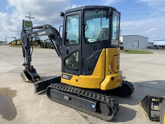 Image of John Deere 35G equipment image 3