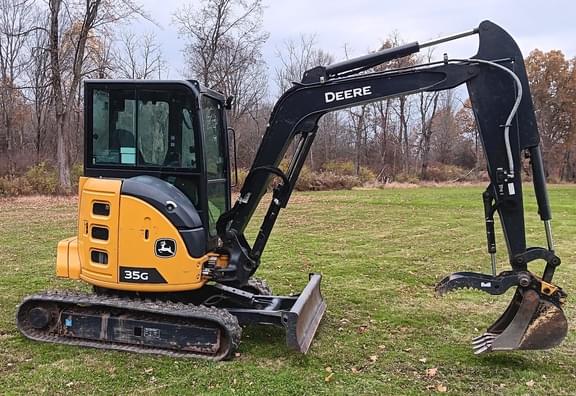 Image of John Deere 35G equipment image 3