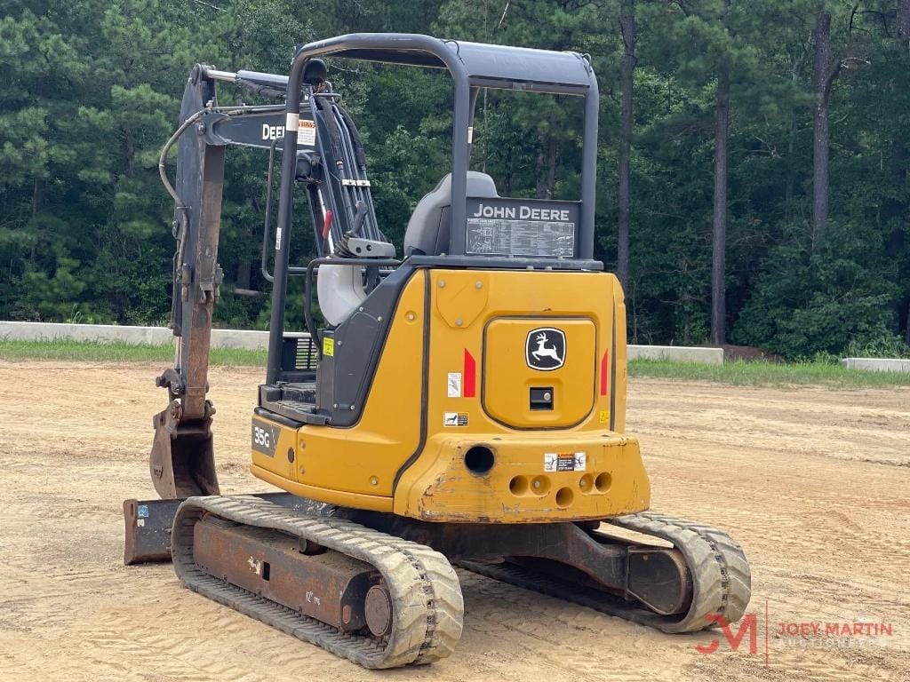 2022 John Deere 35G Equipment Image0