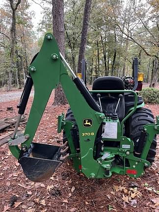 Image of John Deere 370B equipment image 4