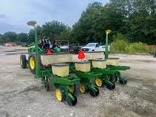 Main image John Deere 7000 3