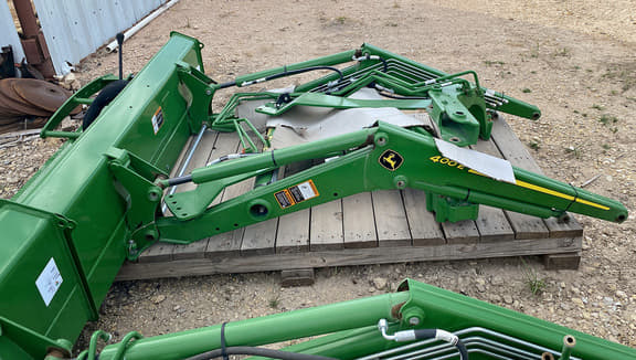 Image of John Deere 400E Image 1