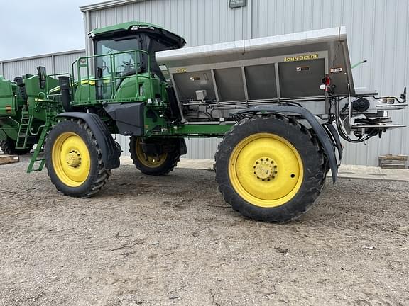 Main image John Deere 400R 3