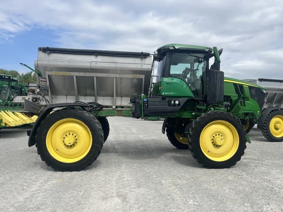 Image of John Deere 400R equipment image 3