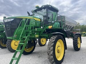 2022 John Deere 400R Image