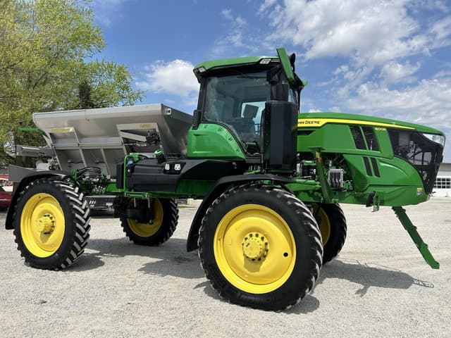 Image of John Deere 400R equipment image 1