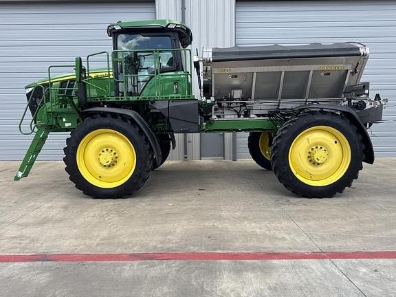 Image of John Deere 400R Primary image