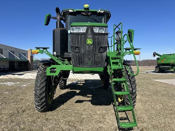 Image of John Deere 400R equipment image 2