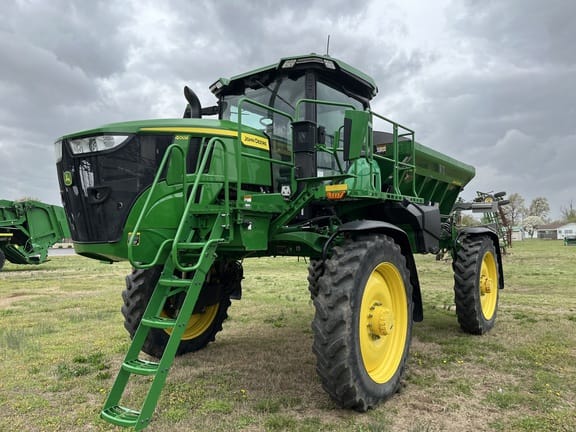 2022 John Deere 400R Equipment Image0