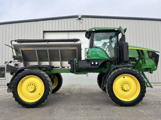 Image of John Deere 400R equipment image 3