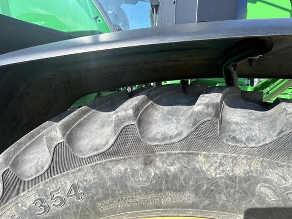 Image of John Deere 400R equipment image 4