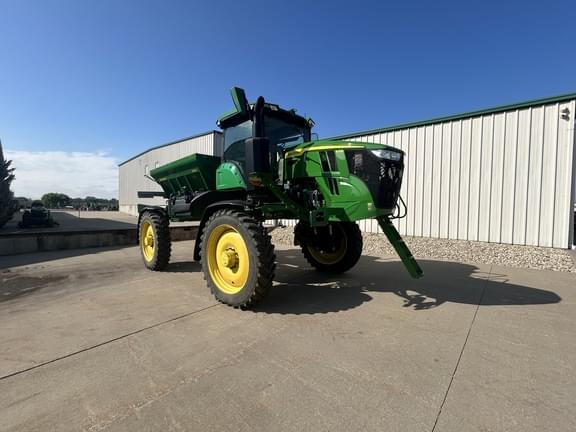 Image of John Deere 400R equipment image 2