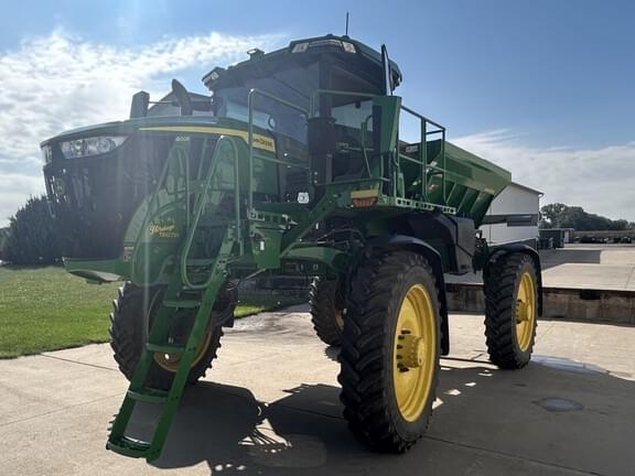 Image of John Deere 400R equipment image 1