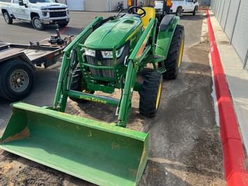 Main image John Deere 4044M