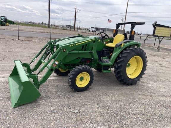 Main image John Deere 4044M
