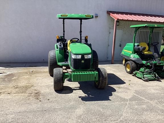 Image of John Deere 4044M equipment image 3