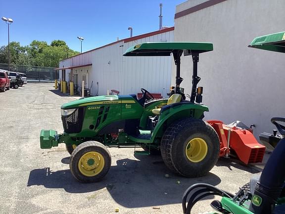 Image of John Deere 4044M equipment image 2