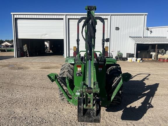 Image of John Deere 4044M equipment image 4