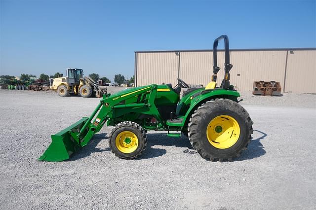 Image of John Deere 4044M equipment image 2