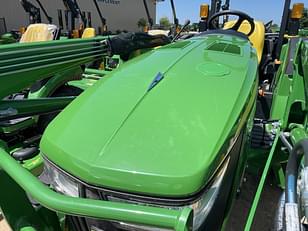 Main image John Deere 4044M 3