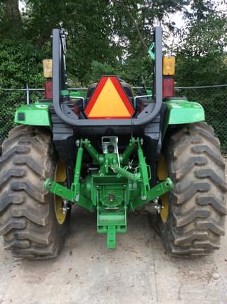 Image of John Deere 4044M equipment image 2