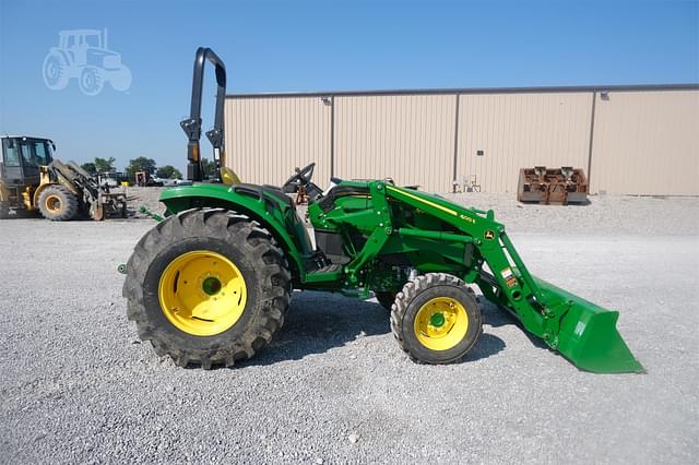 Image of John Deere 4044M equipment image 3