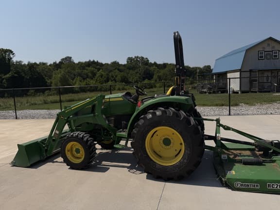 Image of John Deere 4044M equipment image 2