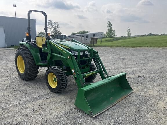 Image of John Deere 4044M equipment image 2