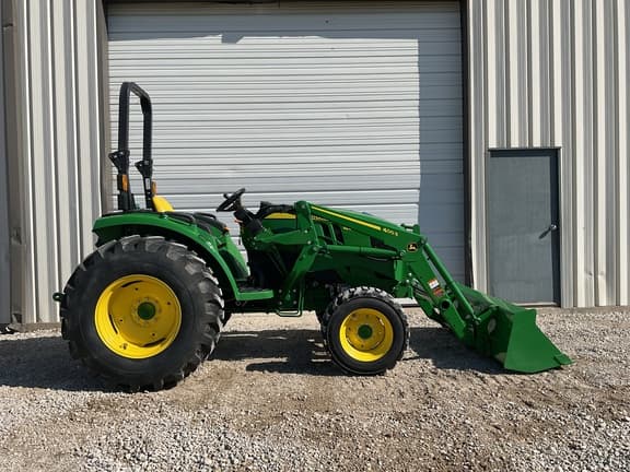 Image of John Deere 4044M equipment image 2