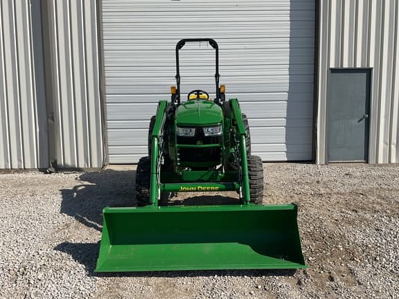Image of John Deere 4044M equipment image 1