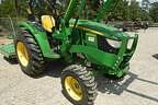 Image of John Deere 4044M equipment image 4