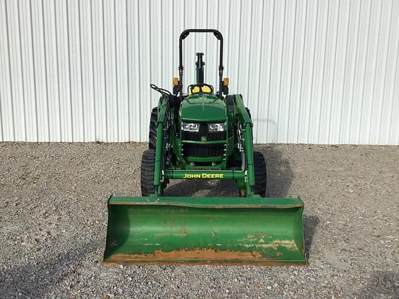 Image of John Deere 4044M equipment image 2