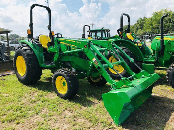 Main image John Deere 4044M