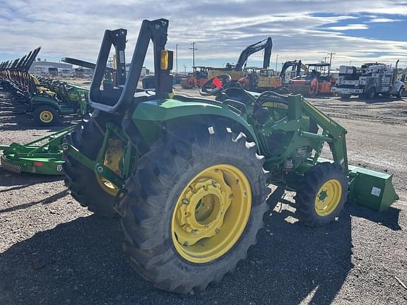 Image of John Deere 4044M equipment image 3