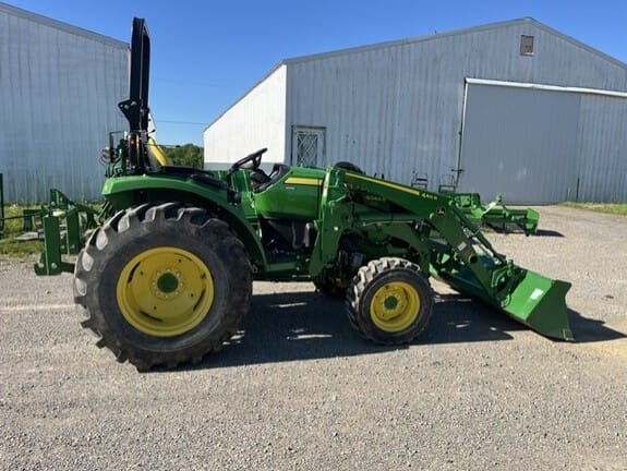 2022 John Deere 4044R Equipment Image0