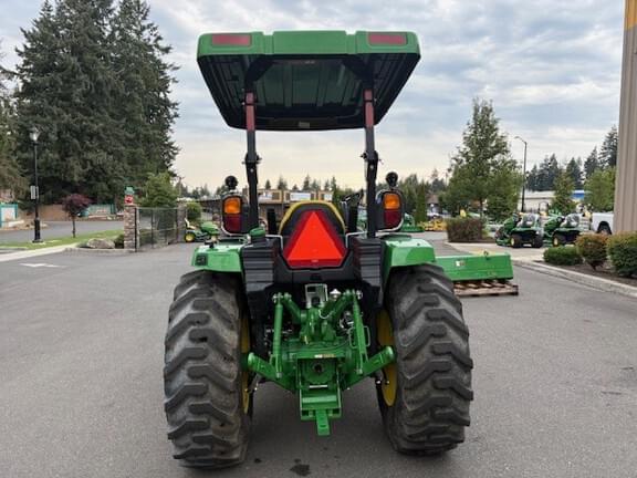 Image of John Deere 4044R equipment image 3