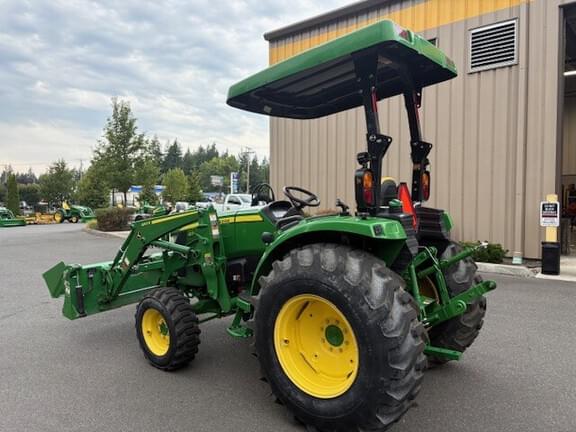 Image of John Deere 4044R equipment image 2