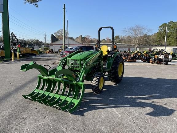 Image of John Deere 4044R equipment image 2