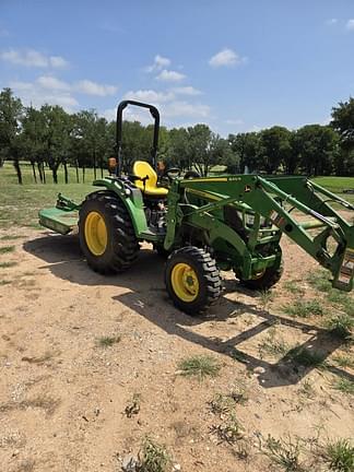 Image of John Deere 4044R equipment image 4