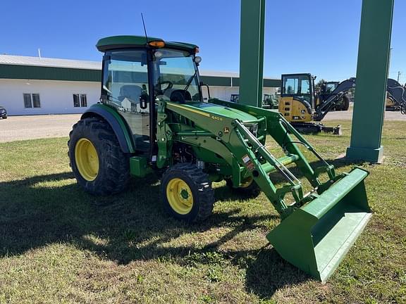 Image of John Deere 4044R equipment image 1