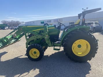 Main image John Deere 4044R