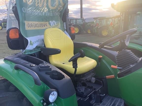 Image of John Deere 4044R equipment image 2