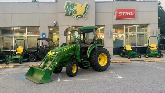 2022 John Deere 4044R Equipment Image0