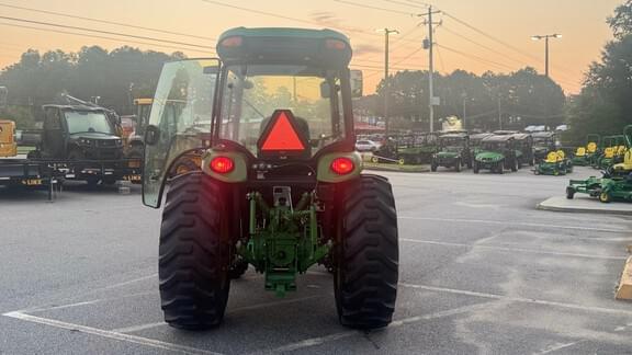 Image of John Deere 4044R equipment image 3