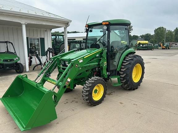 Image of John Deere 4044R equipment image 1