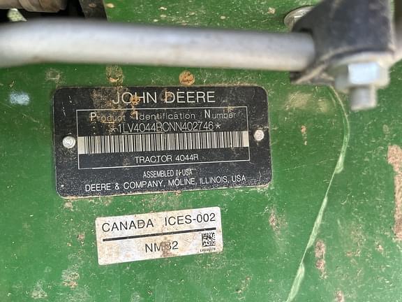 Image of John Deere 4044R equipment image 3