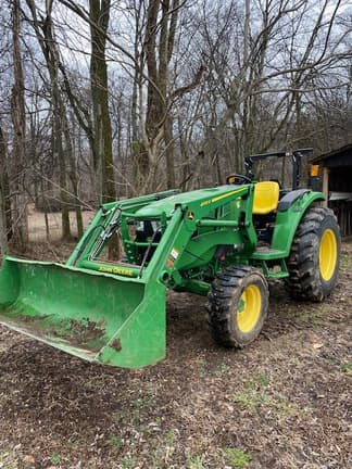 Image of John Deere 4052M equipment image 1